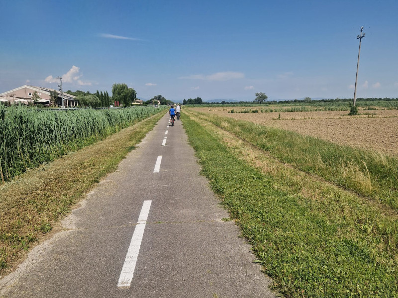 Dove il Mare incontra la Storia: Il Tuo Viaggio tra Grado e Aquileia